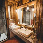 Nordic Lodge - Suite Hotel *